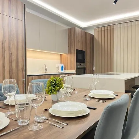 6 Bedroom 2 * 斯利马