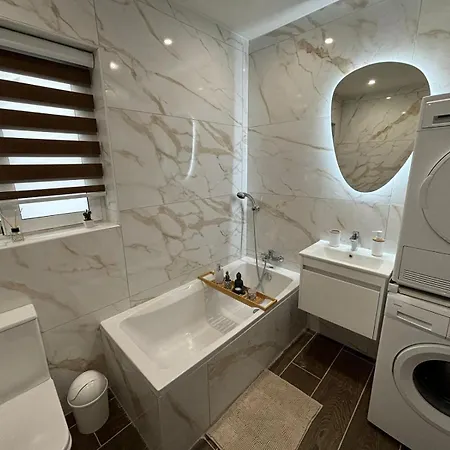 6 Bedroom 2 *