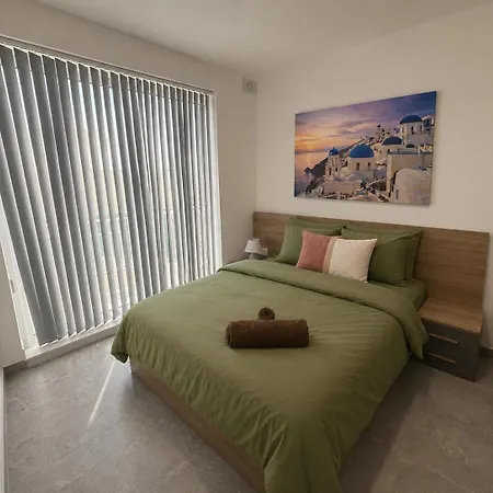 公寓 6 Bedroom 2 *