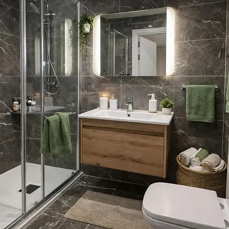 6 Bedroom 2 * 斯利马